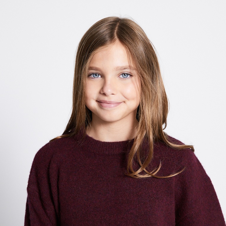 Basic knit sweater "Sadie star" Light Burgundy